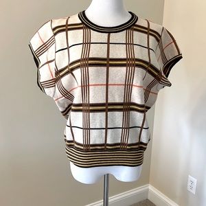 THML short sleeve sweater.   Size Large.   New with tags